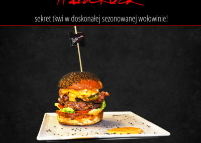 hard rock burger w restauracji Beef & Rock